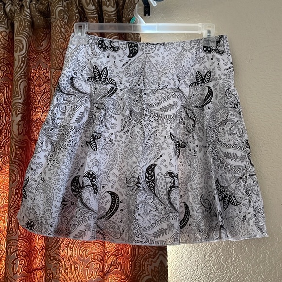 Vintage Y2k Black & White Fit & Flare Paisley Mini Skirt - Picture 1 of 5